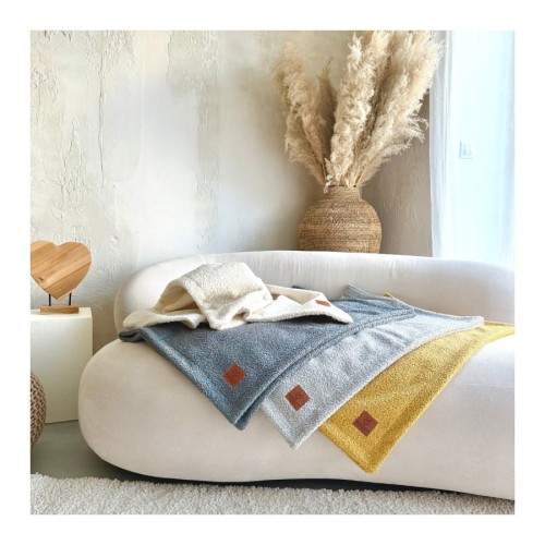 kocyk-dla-psa-polarowy-denzoo-belluno-beige (1).jpg