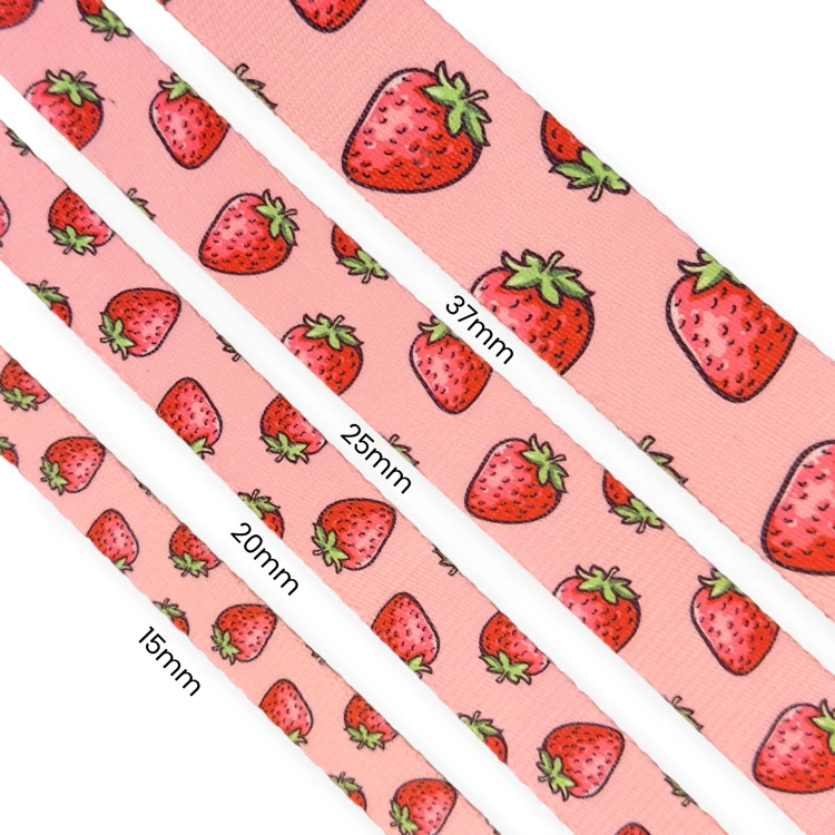 obroza-polzaciskowa-dla-pa-rozowa-w-truskawki (3).webp