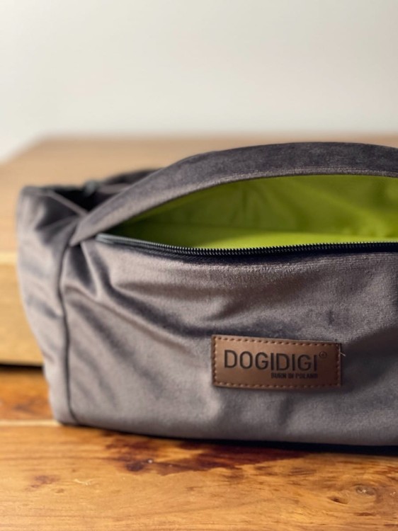 nerka-spacerowa-czarna (3).jpg