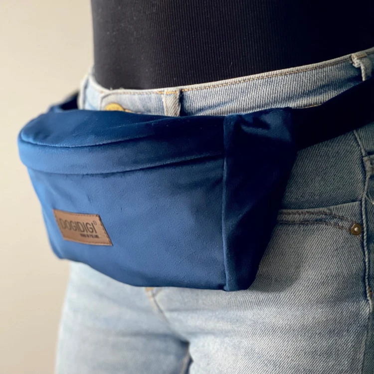 nerka-spacerowa-granatowa (1).jpg